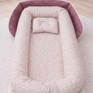 ™ سرير رضيع محمول قابل للطي مع وسادة وخوذة حماية